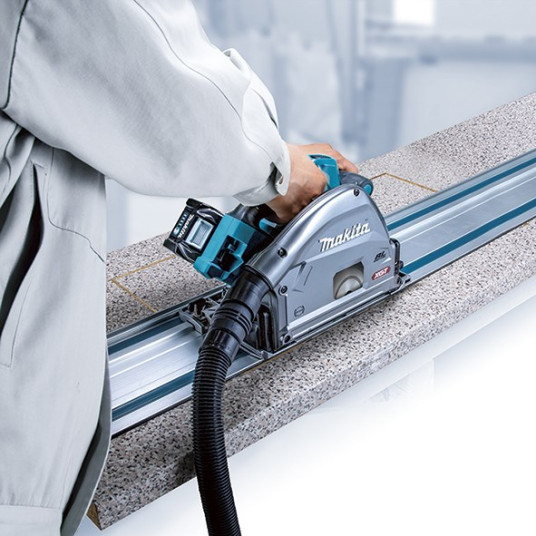Makita SP001GZ03 ilman luokkaa